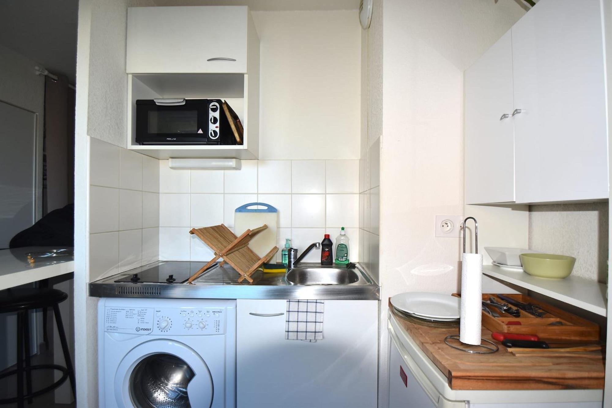 Studio Gare St Roch 1Er Etage - Air Rental モンペリエ エクステリア 写真