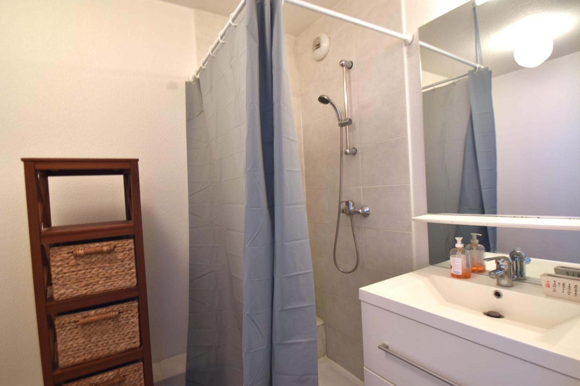 Studio Gare St Roch 1Er Etage - Air Rental モンペリエ エクステリア 写真